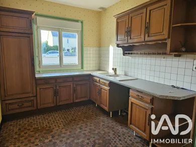 Detached house in Saint-Amand-Longpré (41310)