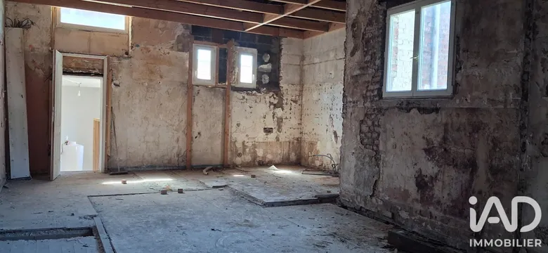 Maison 4 pièces 147 m² · à Tourcoing · 147 m² · 139 000 €