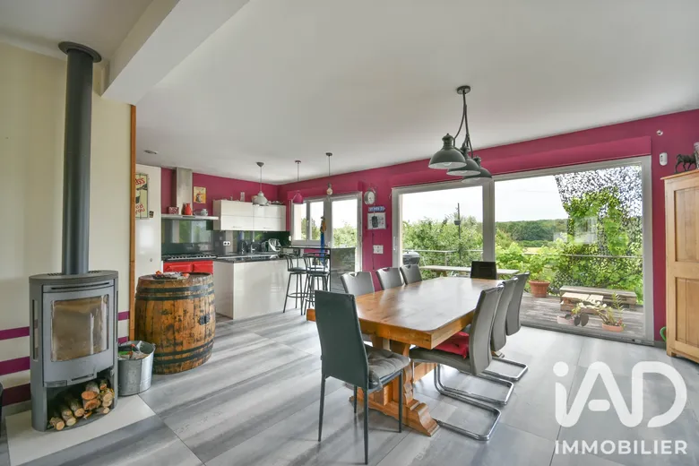 Maison 7 pièces 171 m² · à Bertrange · 171 m² · 490 000 €