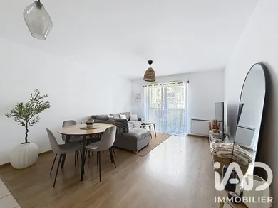 Apartment in Saint-Herblain (44800)