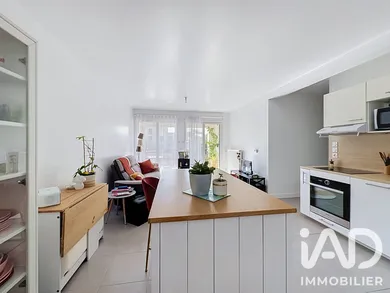 Apartment in Mérignac (33700)