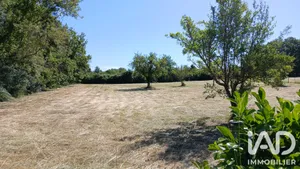 Terrain à bâtir à Puylaroque (82240)