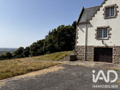 Maison de campagne à Cléguérec (56480)