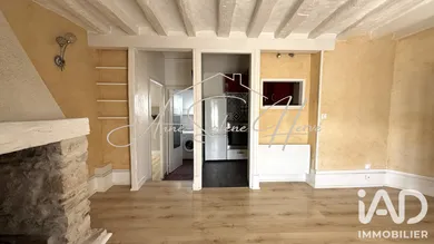Apartment in Écouen (95440)