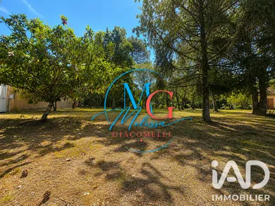 Building plot in Martignas-sur-Jalle (33127)