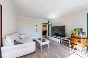 Apartment in Chevilly-Larue (94550)