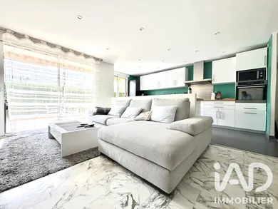 Apartment in Saint-Laurent-du-Var (06700)