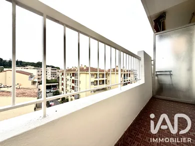 Appartement à Cagnes-sur-Mer (06800)