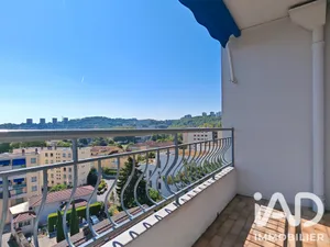 Apartment in Lyon (69009)