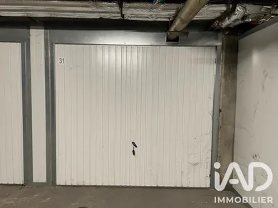 Garage à Paris (75010)