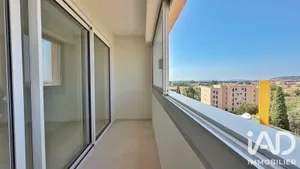 Appartement à Hyères (83400)
