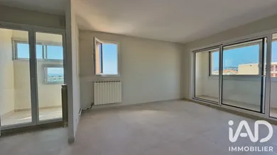 Appartement à Hyères (83400)