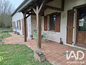 Traditional house in Domfront-en-Champagne (72240)