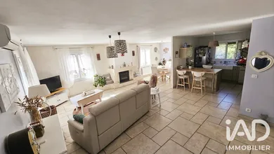 Traditional house in Maussane les Alpilles (13520)