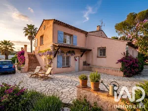 Maison traditionnelle à Saint-Raphaël (83700)