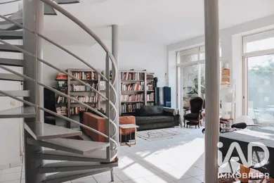 Townhouse in La Rochelle (17000)