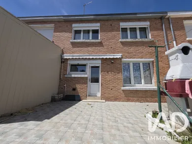 Traditional house in Leval (59620)