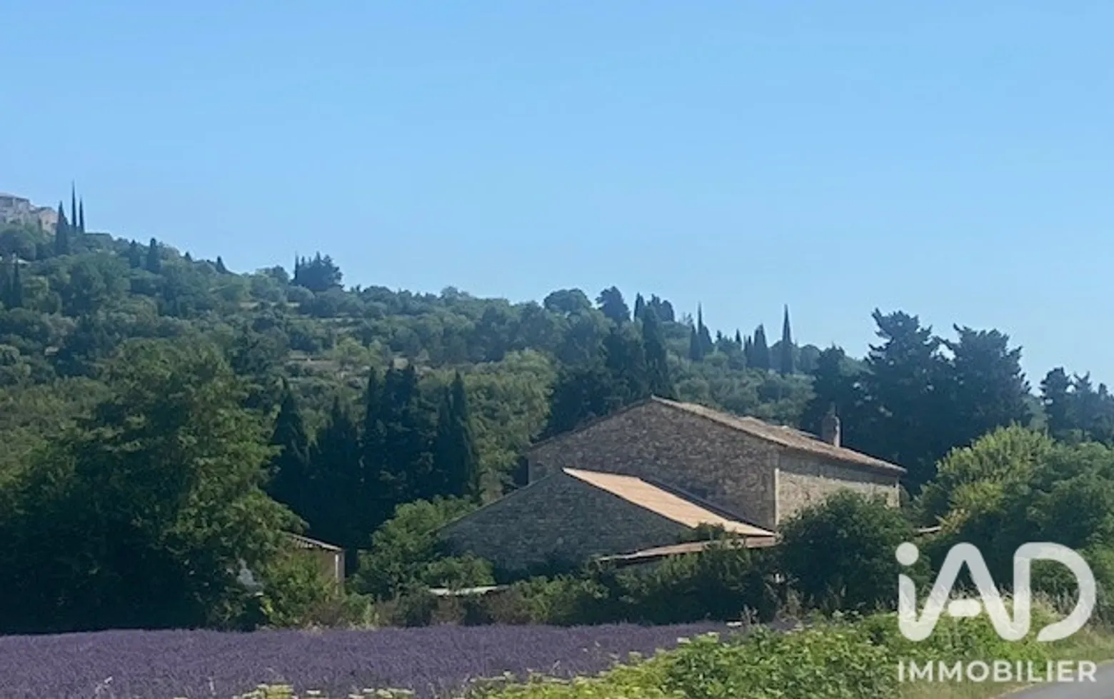 maison à La Garde-Adhémar
