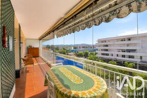 Apartment in Mandelieu-la-Napoule (06210)