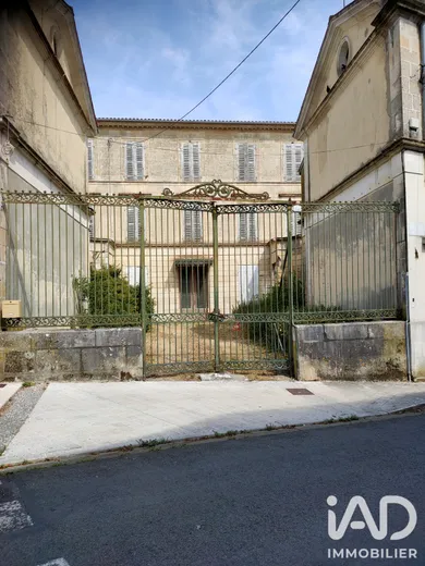 Maison à Matha (17160)