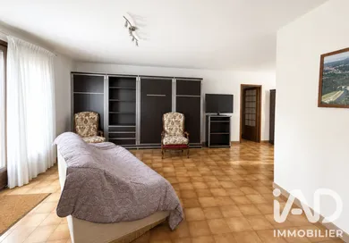 House in Maintenon (28130)