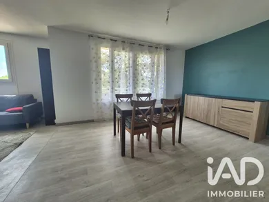 Apartment in Tinqueux (51430)