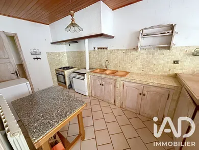 Apartment in Saint-Martin-Vésubie (06450)