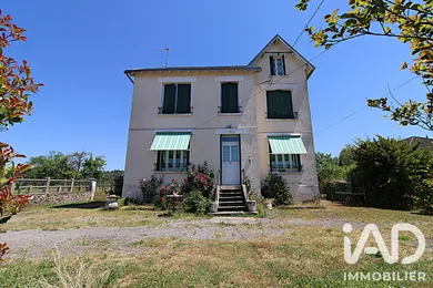 Maison à Bourganeuf (23400)