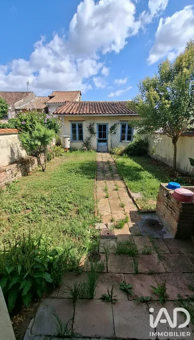 Townhouse in Moissac (82200)