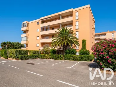 Appartement à Fréjus (83600)