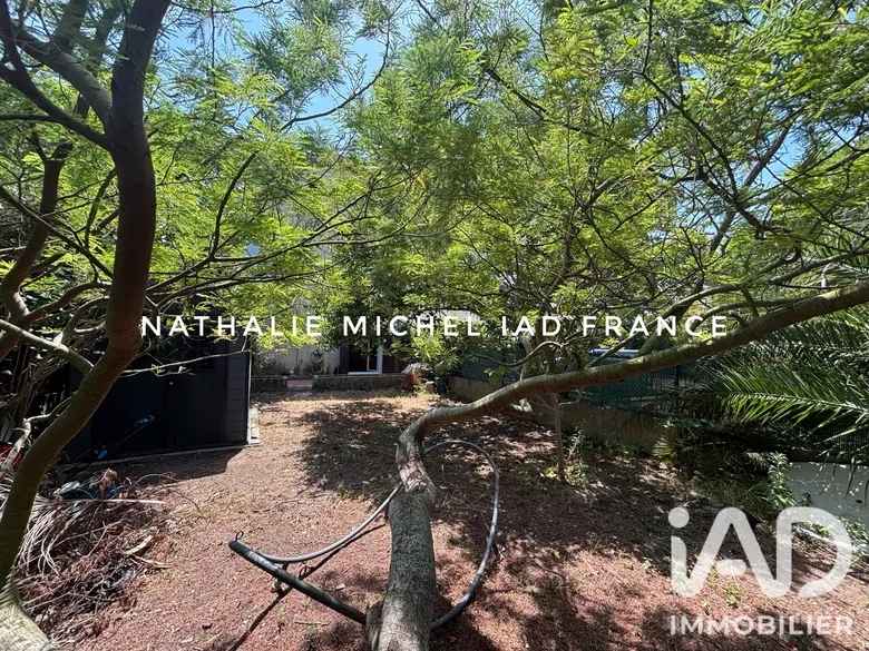 Immeuble 3 pièces 125 m² · à Six-Fours-les-Plages · 125 m² · 499 000 €
