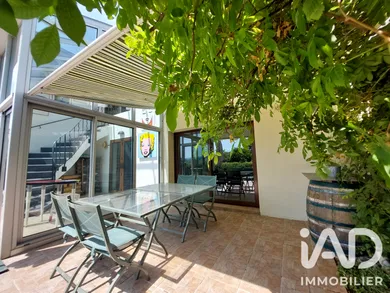 House in Coursegoules (06140)