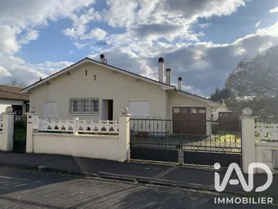 Park home in Pardies (64150)