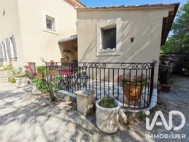 House in Sablet (84110)