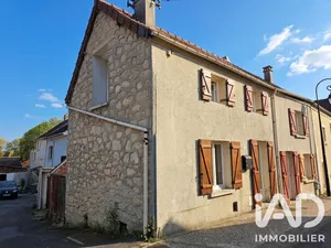Maison traditionnelle à Moussy-le-Vieux (77230)