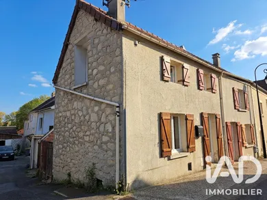 Maison traditionnelle à Moussy-le-Vieux (77230)
