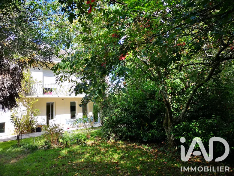 Maison 8 pièces 162 m² · à Chaumes-en-Retz · 162 m² · 359 000 €