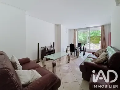 Apartment in Évry (91000)