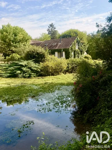 Domaine à Nailly (89100)
