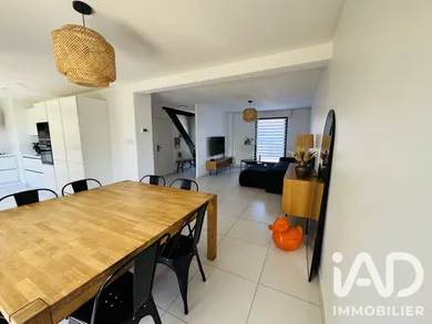 Maison à La Chapelle-d'Armentières (59930)
