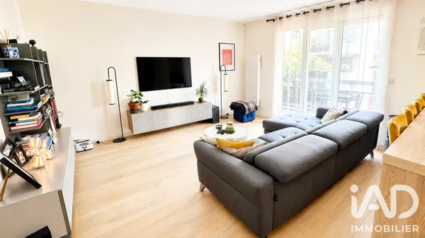 Appartement à Courbevoie (92400) photo 2