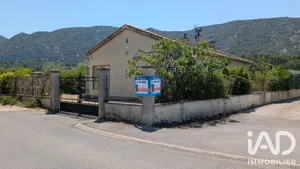 House in Maubec (84660)