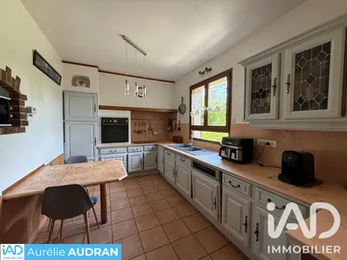 Maison à Lévis-Saint-Nom (78320)