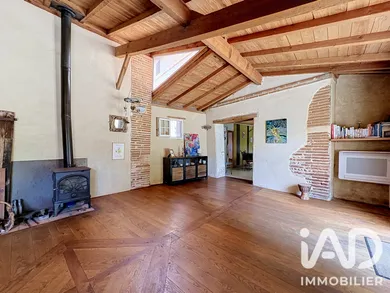 Maison à Montesquieu-Volvestre (31310)