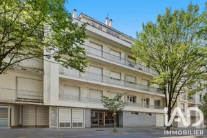 Apartment in Nantes (44100)