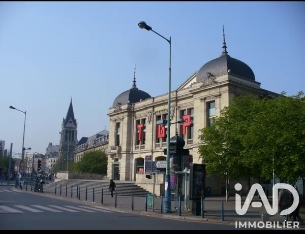 Appartement à Saint-Denis (93200) photo 2