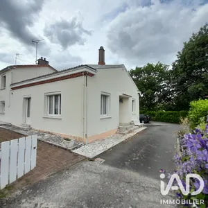 Townhouse in Largeasse (79240)