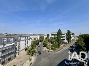 Apartment in Le Bourget (93350)