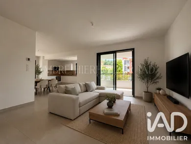 Apartment in Collioure (66190)
