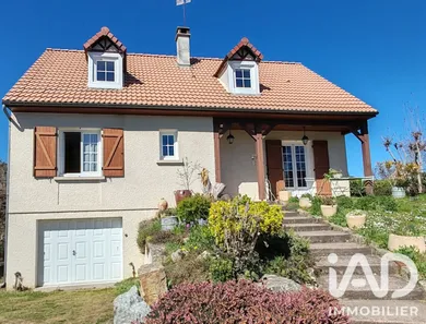 Maison à Neuvy (03000)